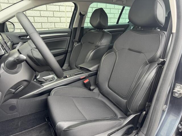 Renault MEGANE Estate 1.3 TCe 140 Techno | Apple CarPlay / Android Auto | Trekhaak | Achteruitrijcamera | All-Season banden |