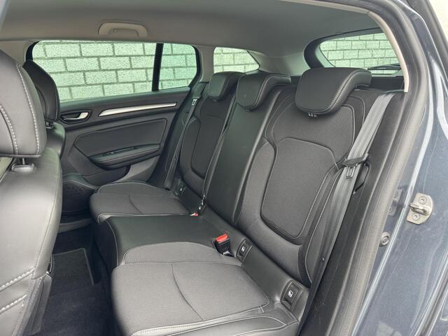 Renault MEGANE Estate 1.3 TCe 140 Techno | Apple CarPlay / Android Auto | Trekhaak | Achteruitrijcamera | All-Season banden |