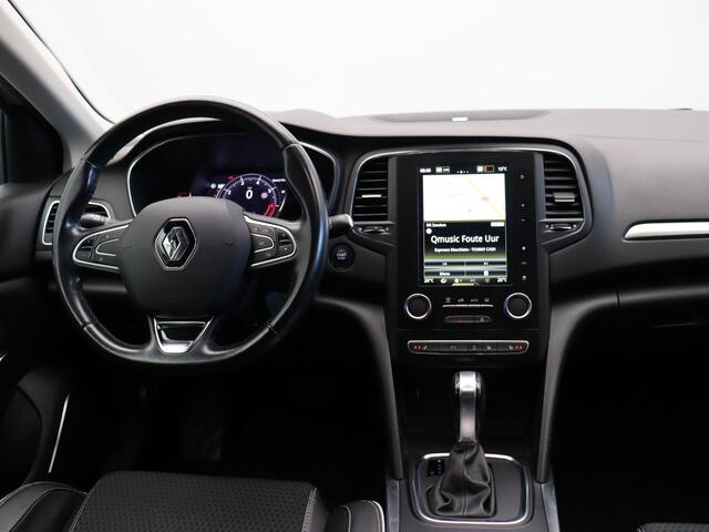 Renault MEGANE 1.3 TCe Bose | Cruise control | Stoelverwarming | Achteruitrijcamera | Climate control | Apple carplay / Android auto |