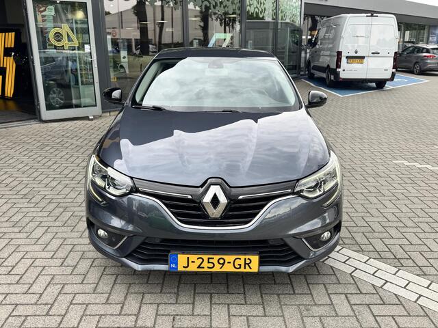 Renault MEGANE TCe 120 Limited | 1 Eigenaar | Dealeronderhouden | NL Auto |