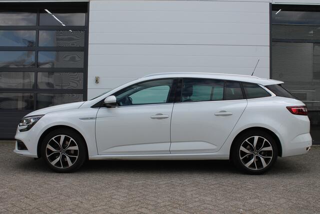 Renault MEGANE Estate 1.3 TCe 160 PK Bose | Trekhaak | Bose geluid | Camer achter | Witmetallic |