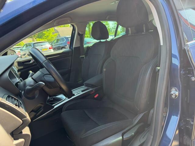 Renault MEGANE 1.3 TCe 140pk Automaat Navi Carplay Led Airco
