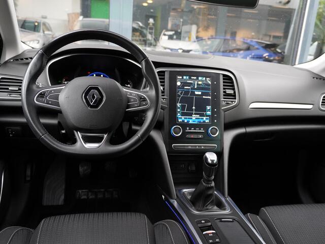 Renault MEGANE Estate 1.3 TCe Limited / TREKHAAK / DEALER OND. / NAVI / CAMERA / PDC 360 / BLINDSPOT / CLIMATE / PRIVACY GLASS / KEYLESS / CRUISE / 17'' LMV ALL-SEASON