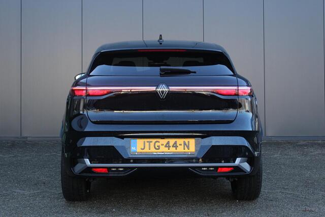 Renault MEGANE E-Tech 60 kWh Comfort Range Esprit Alpine 220PK | Google Navigatie | Elektrische Stoelen | Stoel & Stuurverwarming | Harman Kardon Geluidinstallatie | 360 Camera + sensoren | pack driving & sound | Warmtepomp |