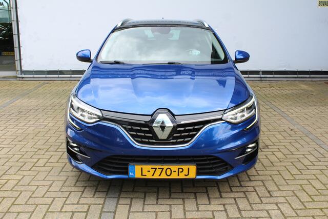 Renault MEGANE Estate 1.3 TCe Intens | Incl. 12 maanden garantie | Adaptieve cruise control | Apple carplay/Android auto | Schuif/kantel dak | Parkeercamera | Climate control | DAB radio | BOSE audio |