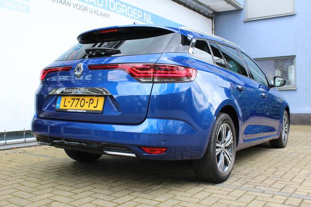Renault MEGANE Estate 1.3 TCe Intens | Incl. 12 maanden garantie | Adaptieve cruise control | Apple carplay/Android auto | Schuif/kantel dak | Parkeercamera | Climate control | DAB radio | BOSE audio |