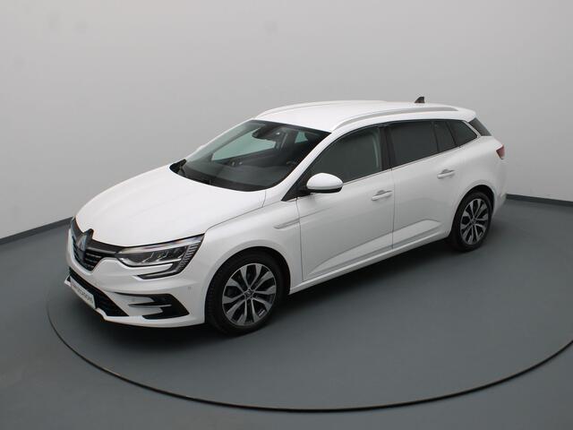 Renault MEGANE Estate TCe 140pk Techno EDC/AUTOMAAT Climate | Cruisecontrol | Navi | Parksens. v+a | Stoel-/stuurverw.
