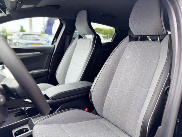 Renault MEGANE EV60 Techno 220 pk Pack Winter Harman Kardon All Seasons
