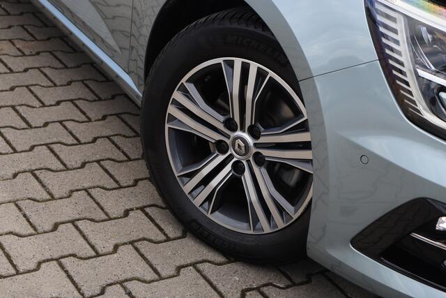 Renault MEGANE Estate 1.3 TCe Intens | Trekhaak | Camera | BOSE Audio |