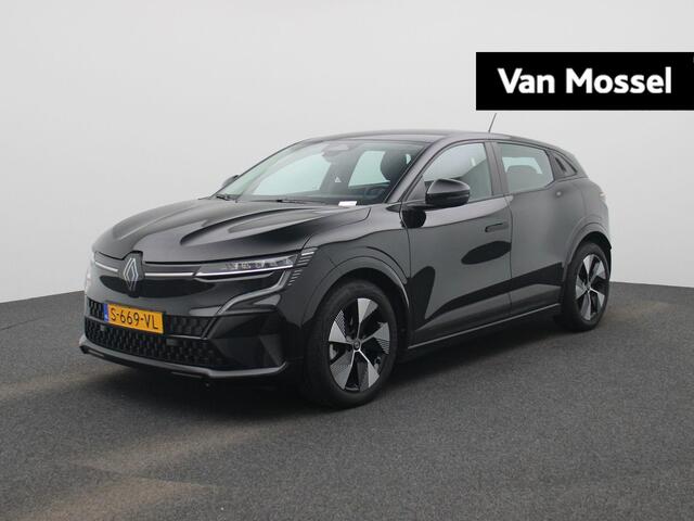 Renault MEGANE E-Tech EV40 Boost Charge Equilibre | Achteruitrijcamera | Apple Carplay & Android Auto | Trekhaak | Airco | Cruise control | LED |