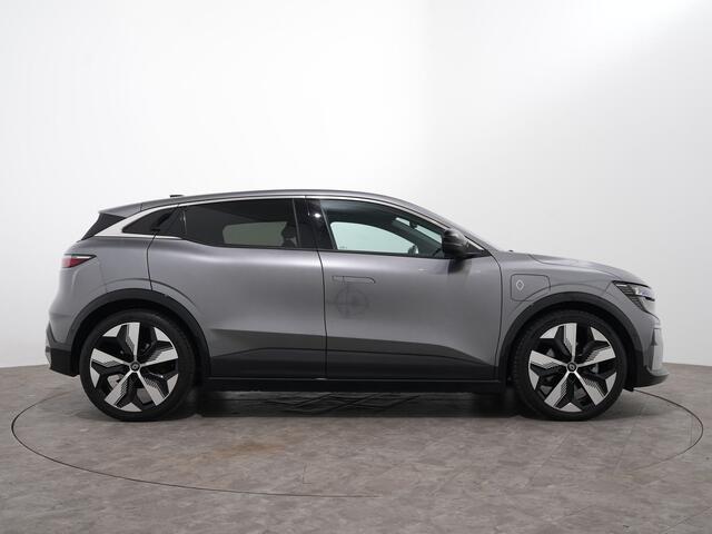 Renault MEGANE E-Tech EV40 BOOST CHARGE TECHNO | Warmtepomp | Pack Augmented Vision & Advanced Driving Assist