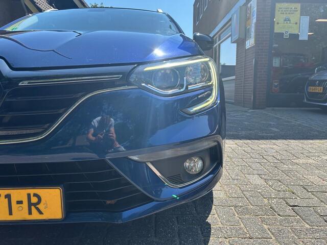 Renault MEGANE Estate 1.3 TCe Limited