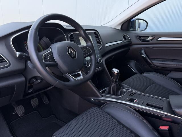 Renault MEGANE Estate 1.3 TCe Bose Carplay/Camera/17inch.
