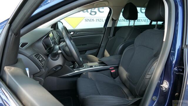 Renault MEGANE Estate TCe 140 Limited