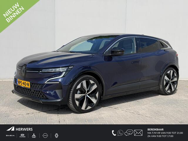 Renault MEGANE E-Tech comfort range techno 60 kWh / SOH 97 % / Trekhaak / Fabrieksgarantie tot 9-2027 / Harman&Kardon Audio / Dodehoek Detectie / 360 Graden Camera / CCS Snel Laden / Navigatie / Adaptief Cruise Control / Stoelverwarming /