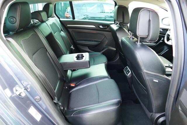 Renault MEGANE Estate 1.3 140pk TCe Bose. Camera, Navi, Half Leer, Carplay/Android, Clima, 17"LMV