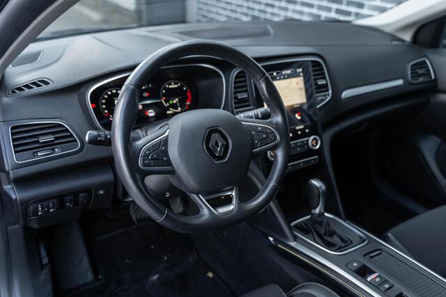 Renault MEGANE 1.3 TCe 140 EDC Intens | Navigatie 9,3 inch | Achteruitrijcamera | Parkeersensoren | Keyless Entry | Lichtmetalen Velgen 17 inch | Stoelverwarming | Digitale Cockpit | Apple Carplay | Android Auto
