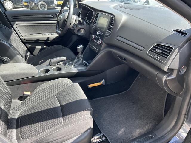 Renault MEGANE Estate 1.3 TCe Zen navi