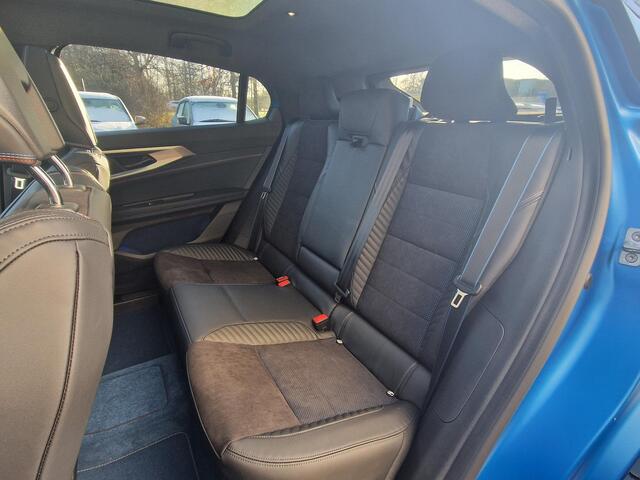 Renault Rafale 1.2 E-Tech 4x4 plug-in hybrid 300 atelier Alpine / Demo / levertijd I.O. / Winter + Zomer Banden /