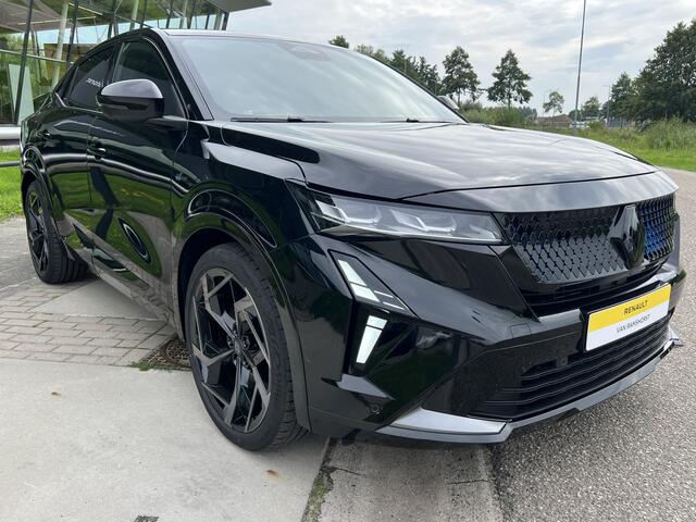 Renault Rafale 1.2 E-Tech 4x4 plug-in hybrid 300 atelier Alpine