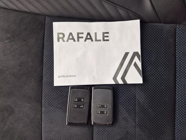 Renault Rafale E-Tech full hybrid 200 esprit Alpine Automaat / 1500kg Trekgewicht / Apple Carplay Android Auto / Stoelverwarming / Adaptief CC / Elektrische achterklep / Achteruitrijcamera / Draadloze telefoon lader / Climate control / Lichtmetalen wielen 20" /