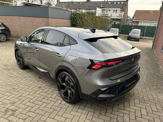 Renault Rafale 1.2 E-Tech 4x4 plug-in hybrid 300 atelier Alpine/Full options