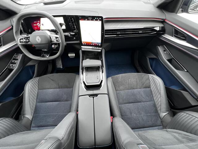 Renault Rafale E-Tech 4x4 plug-in hybrid 300 esprit Alpine / Fabrieksgarantie tot 04-2027 / 300 pk / EAER 98 km / Panoramadak variabele transparantie / HUD / Camera 360° / Elektrische klep / Navigatie / Apple Carplay Android / Stuur-, stoel- en voorruitverwarming / LM 2