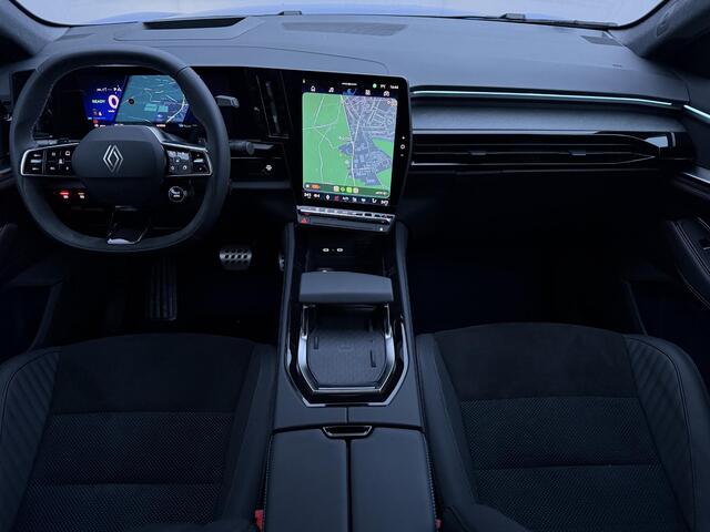 Renault Rafale 1.2 E-Tech 4x4 plug-in hybrid 300 esprit Alpine / Fabrieksgarantie tot 04-2027 / PANO / EAER 98 km / Panoramadak variabele transparantie / HUD / Camera 360° / Elektrische klep / Navigatie / Apple Carplay Android / Stuur & stoel en voorruitverwarming / Ada
