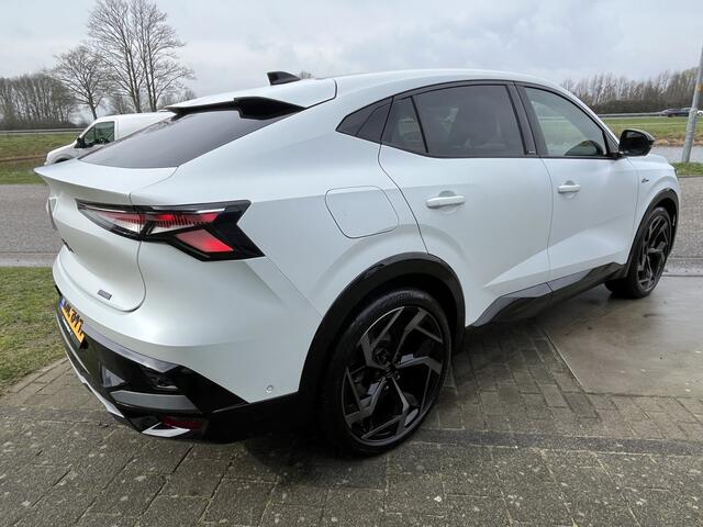 Renault Rafale 1.2 E-Tech 4x4 plug-in hybrid 300 atelier Alpine