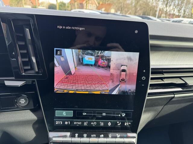 Renault Rafale 1.2 E-Tech 4x4 plug-in hybrid 300 esprit Alpine