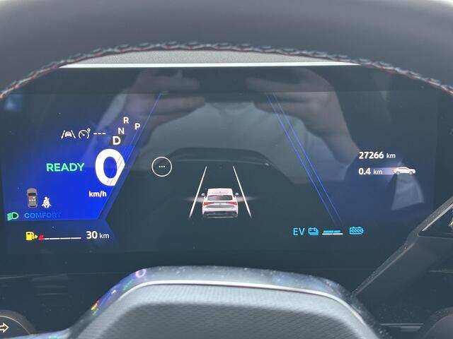 Renault Rafale 1.2 E-Tech Hybrid Esprit Alpine PACK ELYSÉE | PACK PRIVILÈGE | PACK LIGHT & SOUND | ALL-SEASON BANDEN