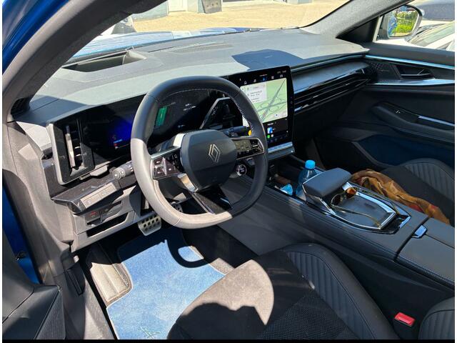 Renault Rafale 1.2 E-Tech full hybrid 200 esprit Alpine / NL Auto! / Panoramadak / 360Camera / Head-up / Harman Kardon / Matrix LED / Elektr. Stoelen / Stuur+Stoelverwarming / Dodehoek / DAB / ACC