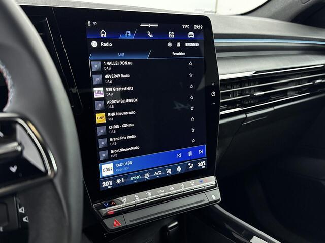 Renault Rafale 1.2 E-Tech 4x4 plug-in hybrid 300 esprit Alpine | Adaptive Cruise Control met Stuurhulp | Airco Automatisch | All Seasonbanden | Apple Carplay/Android Carplay | 4Control | Camera 360 | Draadloze Oplader | Elektrische Achterklep | Stoel- en Stuurverwarming