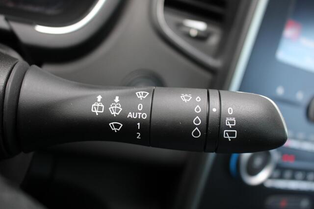 Renault SCENIC 1.2 TCe Panorama dak | Cruise control | Navigatiesysteem | Winterbanden Set met velgen | Trekhaak | Trekgewicht 1850 KG