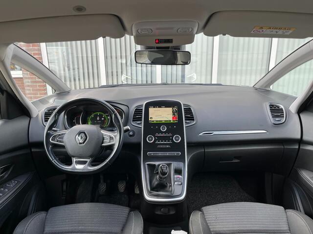 Renault SCENIC 1.5 dCi Celsium I Stoelverwarming I Clima I Cruise I Trekhaak
