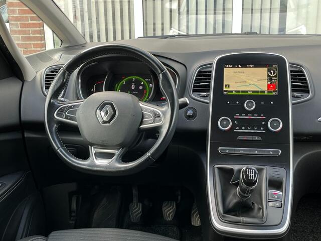 Renault SCENIC 1.5 dCi Celsium I Stoelverwarming I Clima I Cruise I Trekhaak