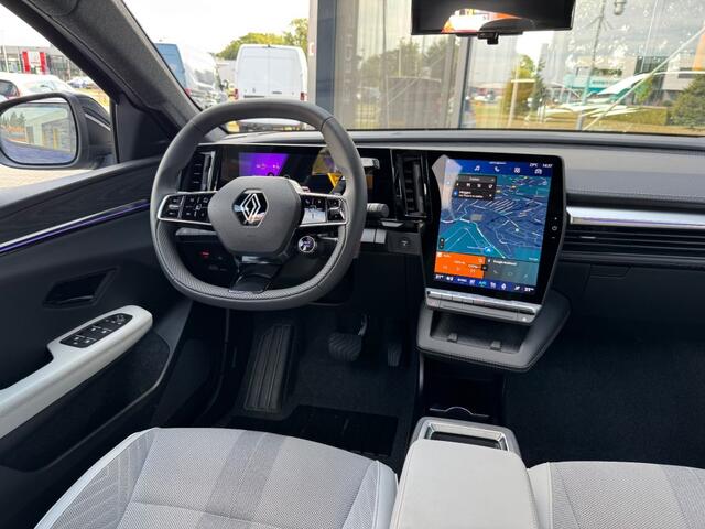 Renault SCENIC EV87 Long Range Iconic Panodak 13.000 km