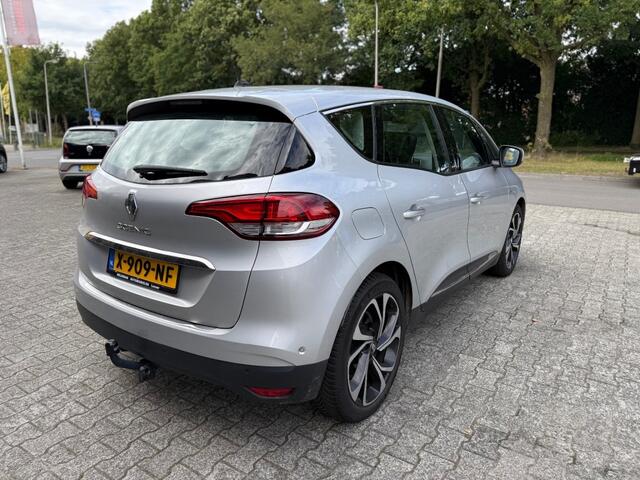 Renault SCENIC 1.2 TCE BOSE BJ.2017 NAVI CRUISE CLIMA TREKHAAK