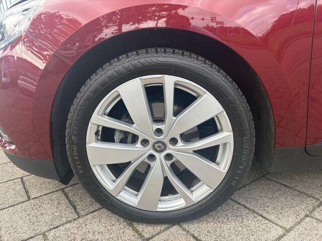 Renault SCENIC 1.3 TCe Limited | Navi | Cruise | Camera | 48.167 km Dealeronderhouden