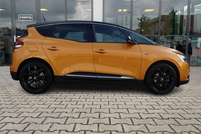 Renault SCENIC 1.3 TCe Bose | Pano | Trekhaak | ACC | Black Edition