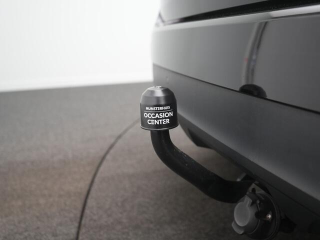 Renault SCENIC TCe 140 Intens - RIJKLAARPRIJS - Achteruitrijcamera - Cruise Control - Panoramadak - Trekhaak