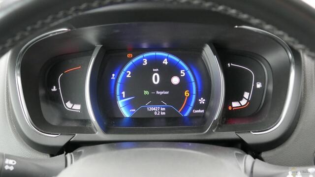 Renault SCENIC TCe 130 Bose