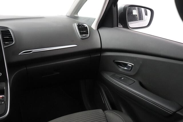 Renault SCENIC 1.3 TCe Limited | Navigatie | Trekhaak | Camera |