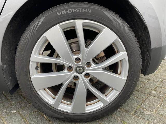 Renault SCENIC 1.3 TCe Limited | 20'' met all season | Parkeersens. v+a | Cruise | Clima | Trekhaak |