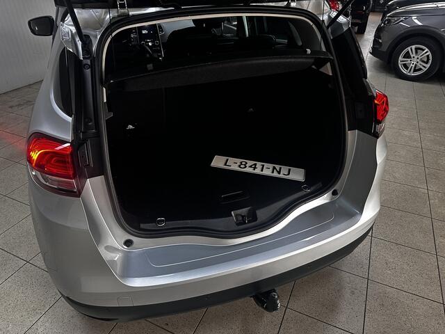 Renault SCENIC 1.3 TCe Initiale Paris/ Automaat/ Trekhaak/ 20''LMV/ Massagestoel./ Bose/ Keyless/ Apple+Android/ DAB+/ Clima/ Navi/ Cruise/ Bluetooth/ Multi.LEDER.Stuur/ Elek.Pakket/ Isofix/ PDC V+A.