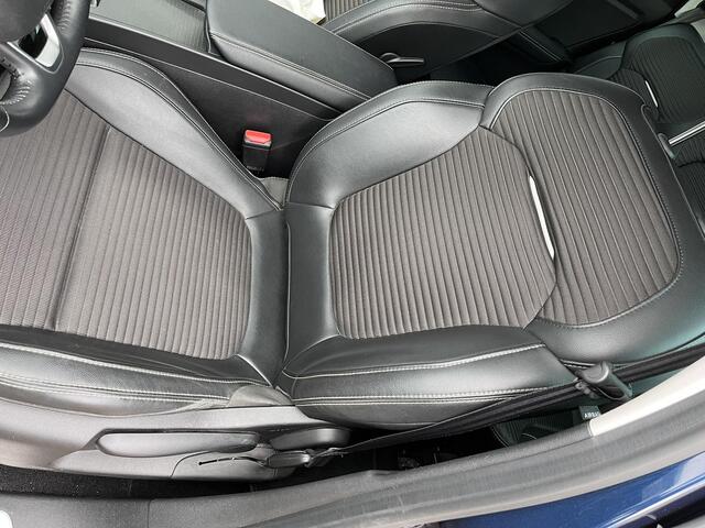 Renault SCENIC 1.3 TCe 140 EDC Intens AUTOMAAT