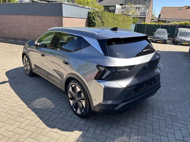 Renault SCENIC E-Tech EV87 long range techno/All Season