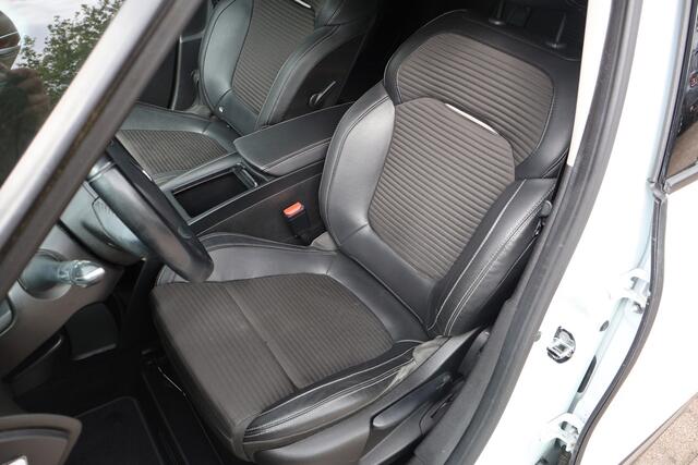 Renault SCENIC 1.2 TCe Collection | Navigatie | Camera | Trekhaak |