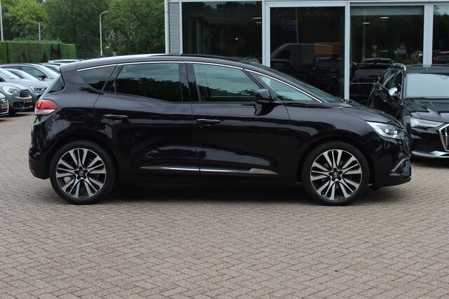 Renault SCENIC 1.3 TCe Initiale Paris / Camera / Head-up / CarPlay / Leder / Keyless / 20'' / Elektr. Stoelen / Bose / Stoelverwarming / Rijstrooksensor / Dodehoek / DAB / ACC