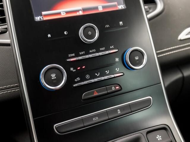 Renault SCENIC 1.3 TCe Intens (APPLE CARPLAY, NAVIGATIE, CAMERA, CLIMATE, LEDER, SPORTSTOELEN, GETINT GLAS, CRUISE, NIEUWSTAAT)